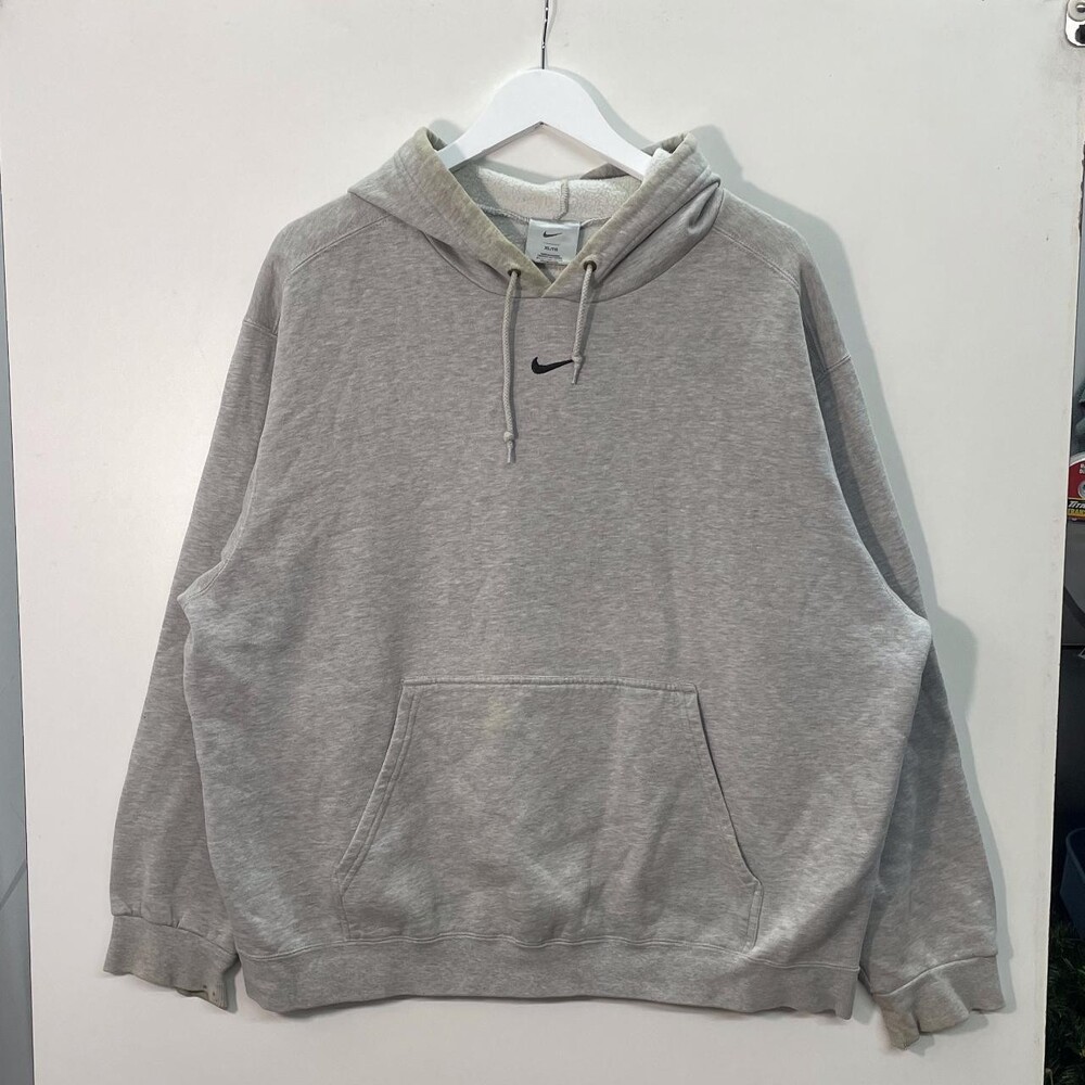 Nike Men's Grey Sweatshirt